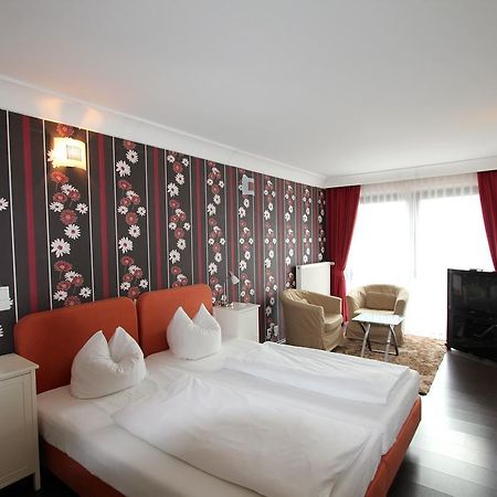 Apartmenthaus Alt Graz Dusseldorf Ruang foto