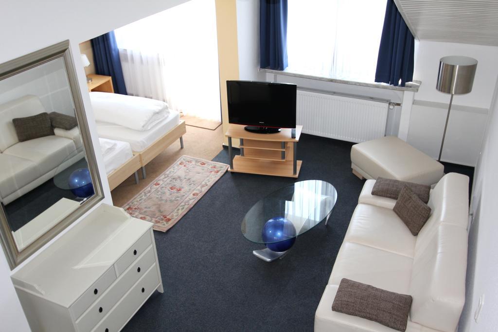 Apartmenthaus Alt Graz Dusseldorf Ruang foto